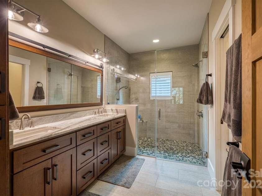 2116 October Drive, Nebo, NC 28761.  MLS# CAR4291536, YatesRealty ID 34399. Primary Bathroom