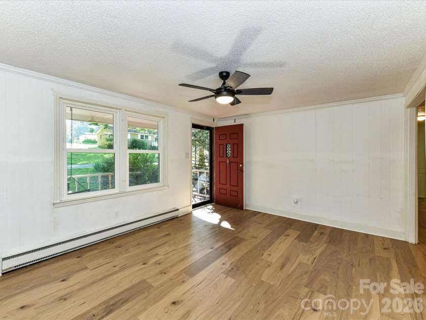 800 Ethel Street, Waxhaw, NC 28173.  MLS# CAR4389407, YatesRealty ID 34399. Front Entry