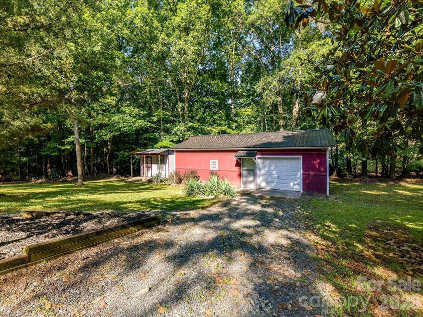 800 Ethel Street, Waxhaw, NC 28173.  MLS# CAR4389407, YatesRealty ID 34399. Shed and workshop, both with power
