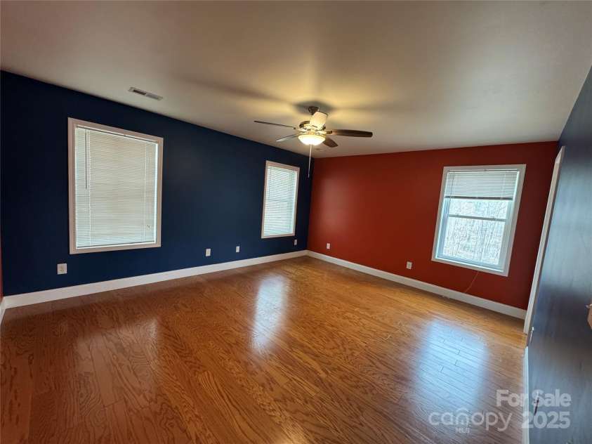 145 Frankie Lane, Flat Rock, NC 28731.  MLS# CAR4239682, YatesRealty ID 3440. 