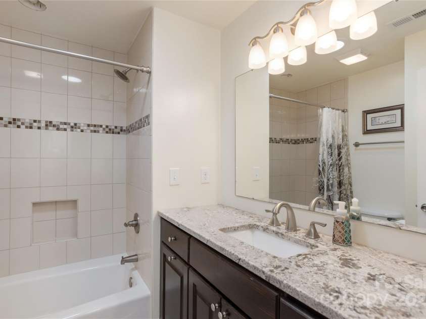 145 Frankie Lane, Flat Rock, NC 28731.  MLS# CAR4239682, YatesRealty ID 3440. 