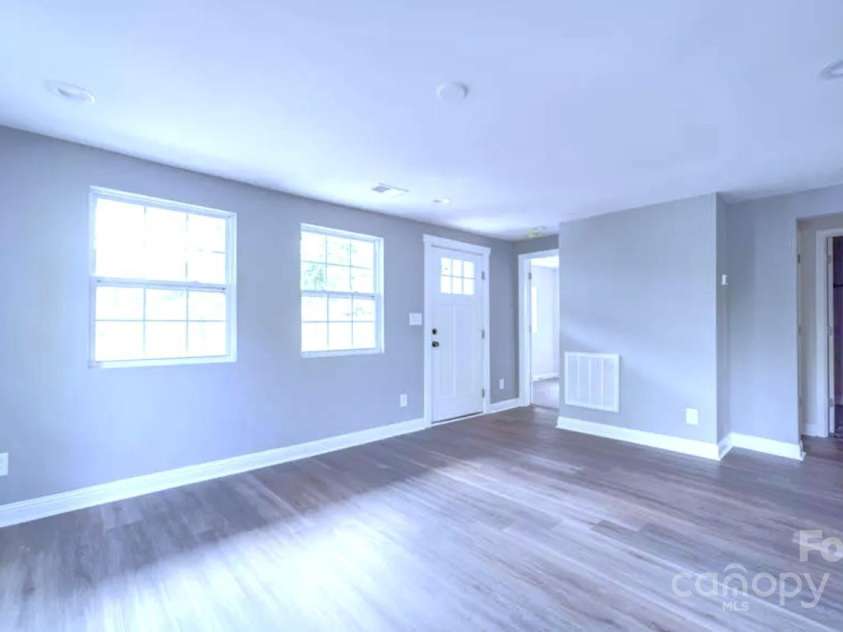 701 Harding Avenue, Kannapolis, NC 28083.  MLS# CAR4292491, YatesRealty ID 34401. 