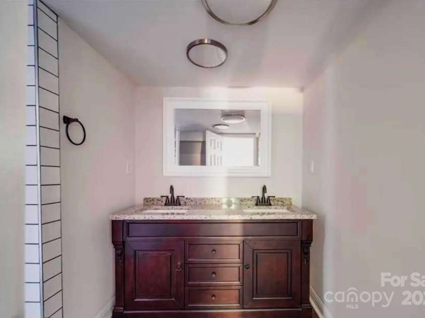 701 Harding Avenue, Kannapolis, NC 28083.  MLS# CAR4292491, YatesRealty ID 34401. 