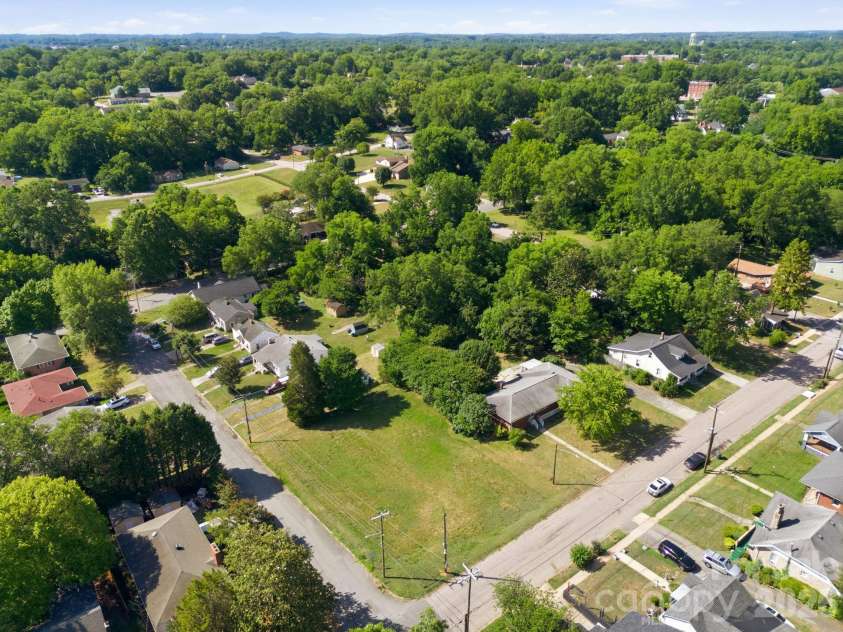 209 Lloyd Street, Salisbury, NC 28144.  MLS# CAR4395847, YatesRealty ID 34402. 