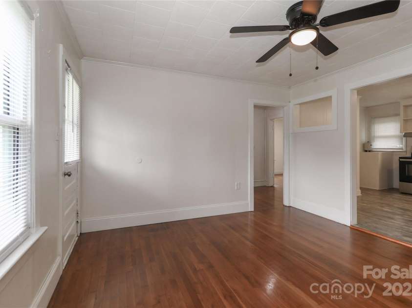 3359 Wilkesboro Highway, Statesville, NC 28625.  MLS# CAR4295079, YatesRealty ID 34402. 