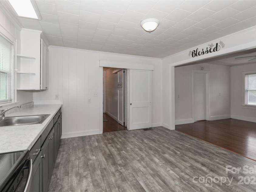 3359 Wilkesboro Highway, Statesville, NC 28625.  MLS# CAR4295079, YatesRealty ID 34402. 