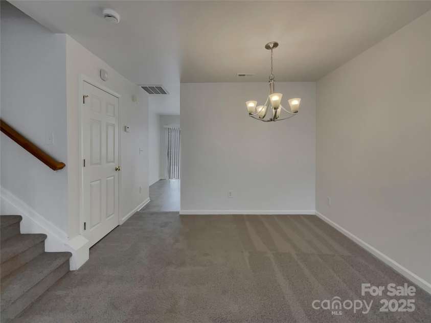 725 Rock Lake Glen, Fort Mill, SC 29715.  MLS# CAR4229337, YatesRealty ID 34403. 