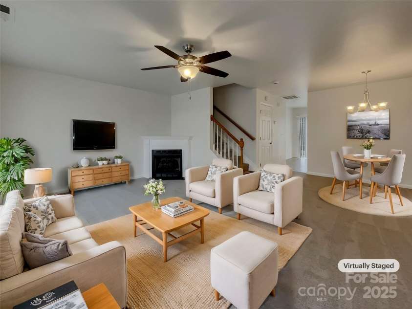 725 Rock Lake Glen, Fort Mill, SC 29715.  MLS# CAR4229337, YatesRealty ID 34403. Staged Photo