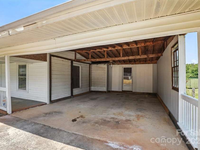 310 Sidney Johnson Street, Fort Mill, SC 29715.  MLS# CAR4309739, YatesRealty ID 34404. Carport