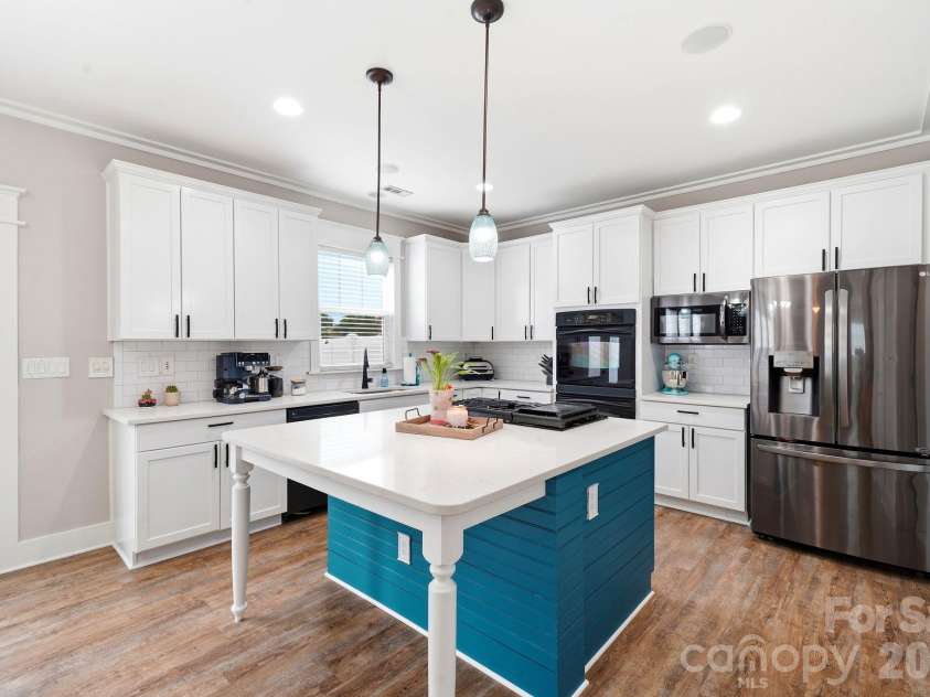 3585 Leighton Drive, Concord, NC 28027.  MLS# CAR4397371, YatesRealty ID 34404. 