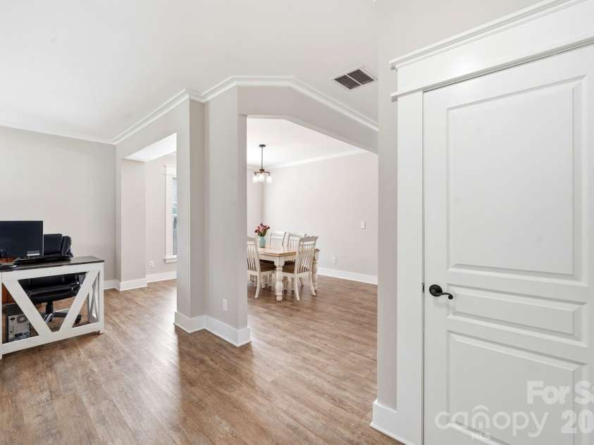 3585 Leighton Drive, Concord, NC 28027.  MLS# CAR4397371, YatesRealty ID 34404. Open Floorplan Welcomes you