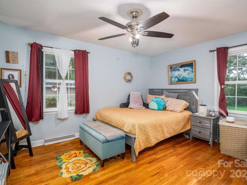 515 Lakewood Drive, Gastonia, NC 28056.  MLS# CAR4295444, YatesRealty ID 34405. Bedroom 2