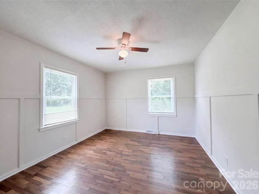 206 Lilly Street, Cherryville, NC 28021.  MLS# CAR4392850, YatesRealty ID 34406. 