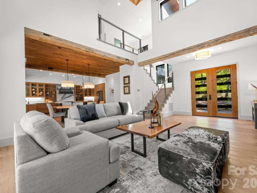 576 Eagle Springs Trail, Banner Elk, NC 28604.  MLS# CAR4383432, YatesRealty ID 34407. 