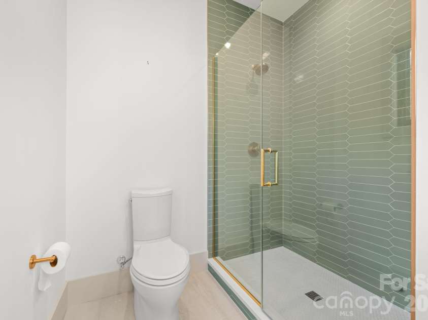 576 Eagle Springs Trail, Banner Elk, NC 28604.  MLS# CAR4383432, YatesRealty ID 34407. Bathroom Full 2 Upstairs