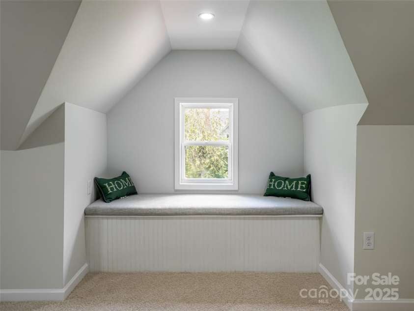 172 Reed Street, Canton, NC 28716.  MLS# CAR4296110, YatesRealty ID 34408. 