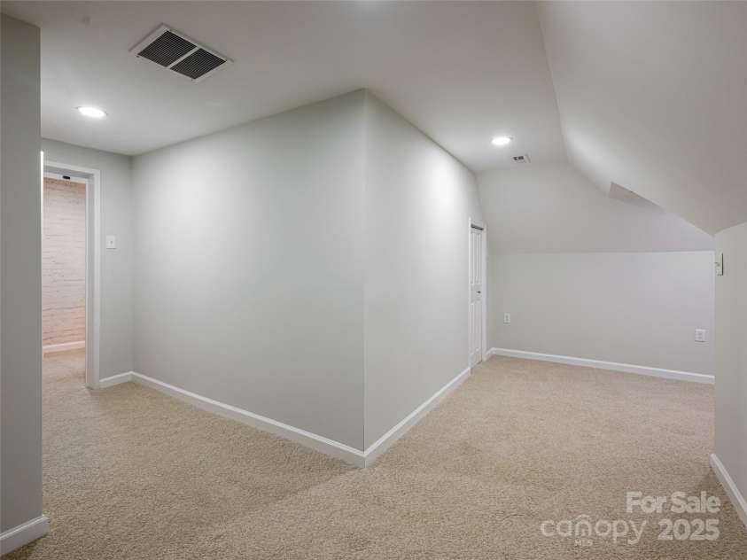 172 Reed Street, Canton, NC 28716.  MLS# CAR4296110, YatesRealty ID 34408. 