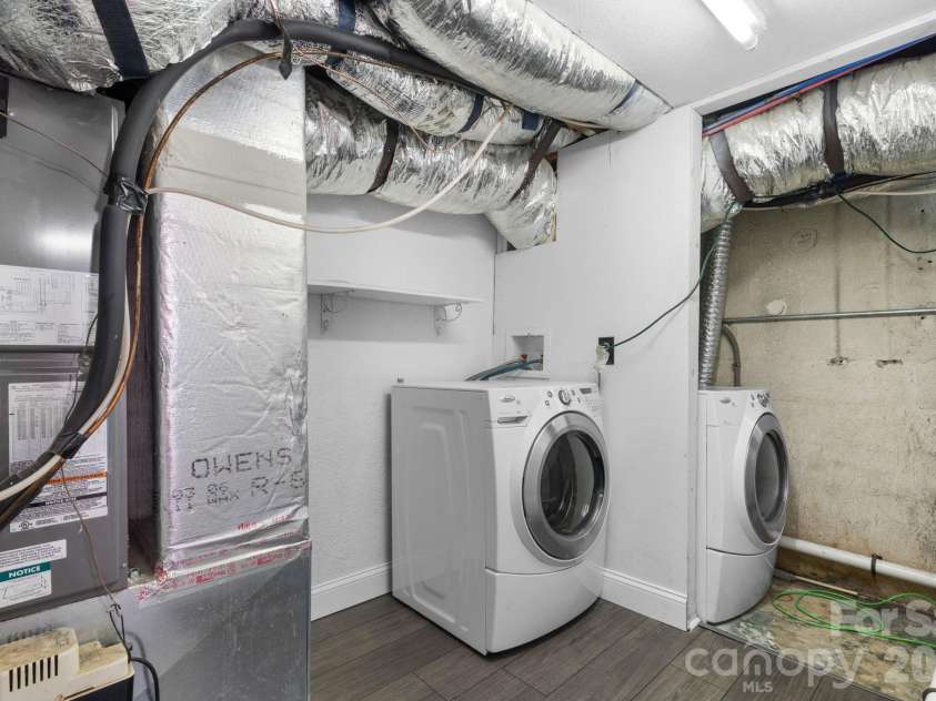 248 Hemlock Street, Hudson, NC 28638.  MLS# CAR4393449, YatesRealty ID 34409. Laundry Room