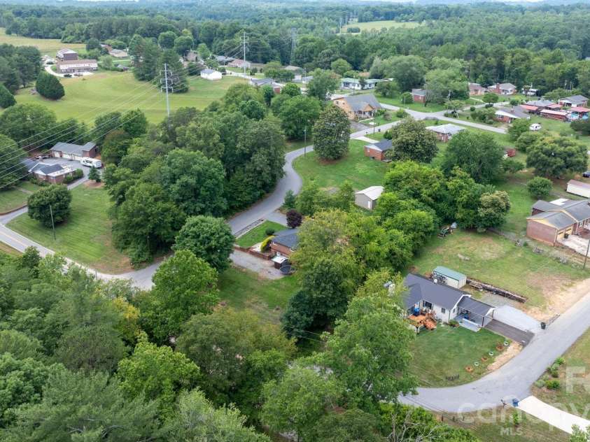 248 Hemlock Street, Hudson, NC 28638.  MLS# CAR4393449, YatesRealty ID 34409. Overview