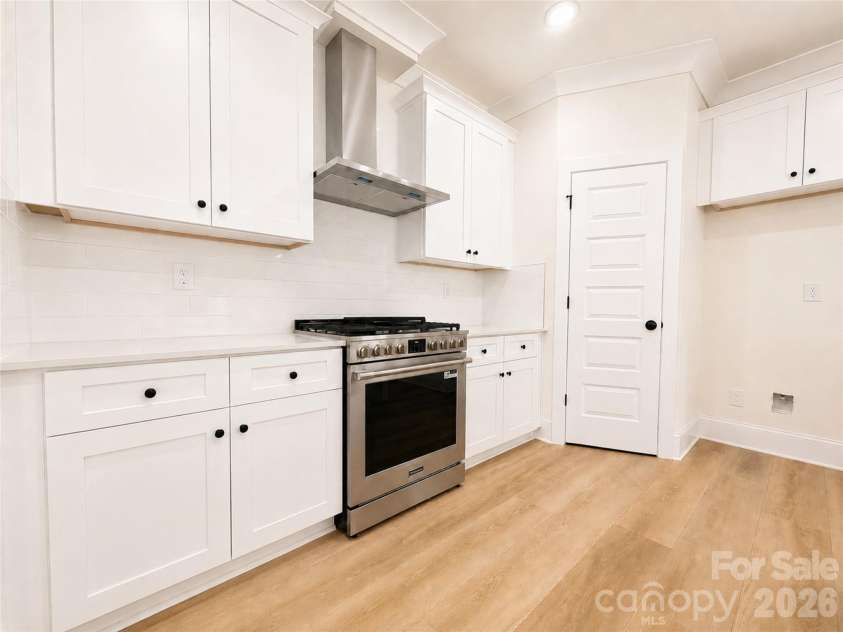 1242 Sharon Amity Road, Charlotte, NC 28211.  MLS# CAR4392500, YatesRealty ID 3441. 