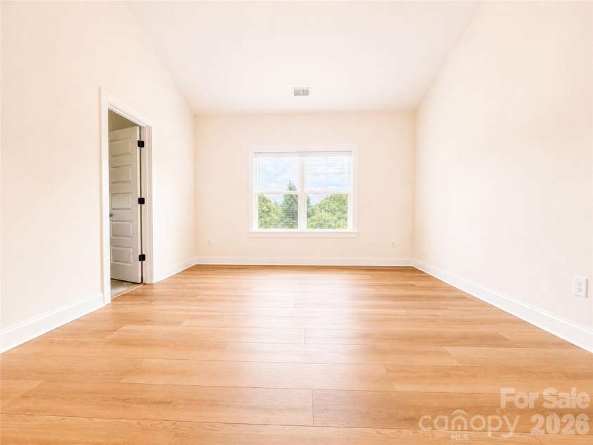 1242 Sharon Amity Road, Charlotte, NC 28211.  MLS# CAR4392500, YatesRealty ID 3441. 