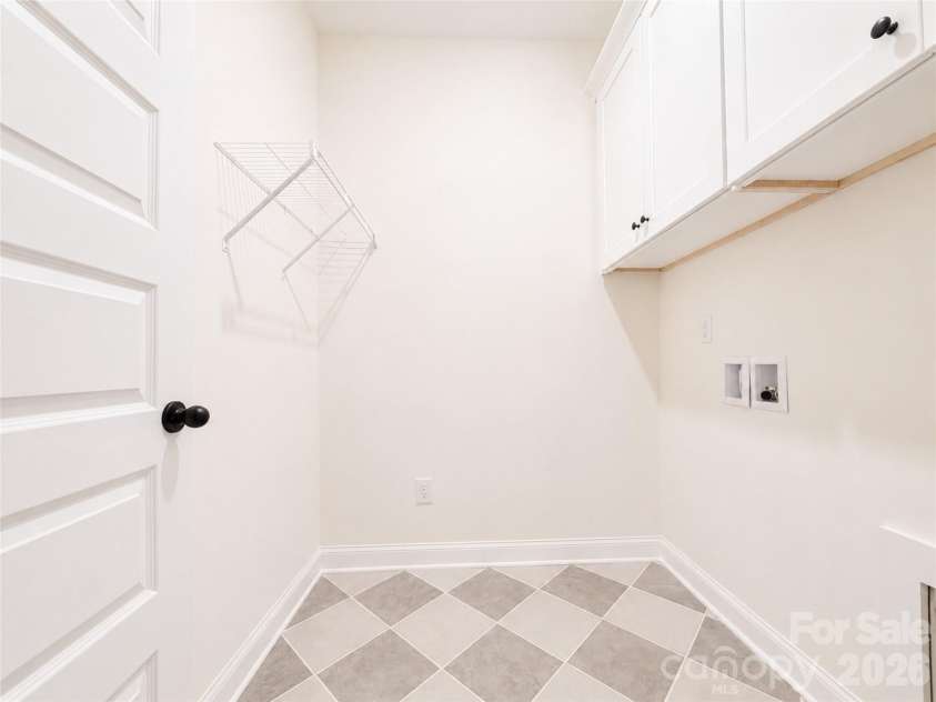 1242 Sharon Amity Road, Charlotte, NC 28211.  MLS# CAR4392500, YatesRealty ID 3441. 