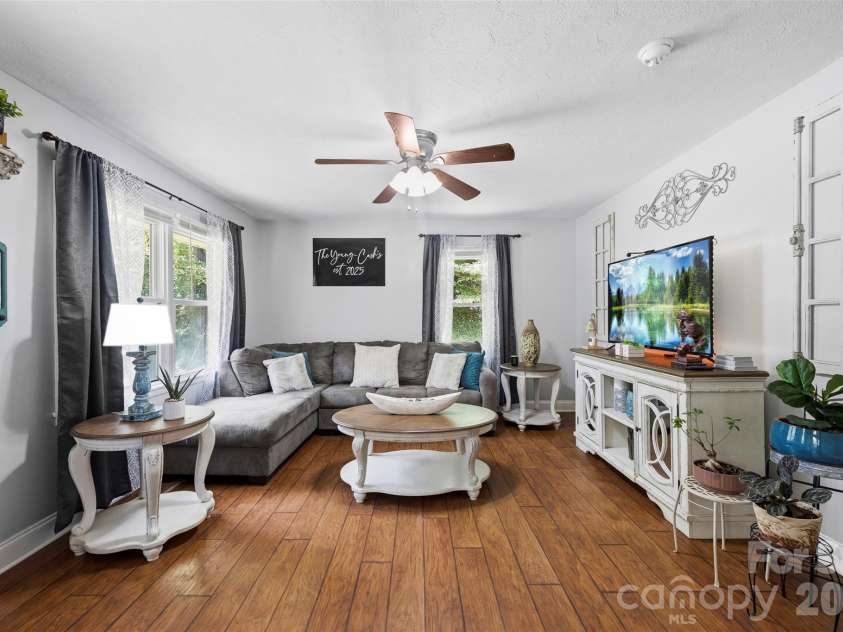 3018 Harold Court, Shelby, NC 28152.  MLS# CAR4396278, YatesRealty ID 34410. 