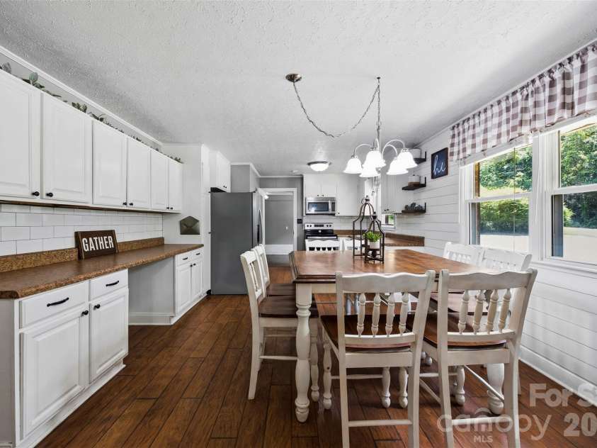 3018 Harold Court, Shelby, NC 28152.  MLS# CAR4396278, YatesRealty ID 34410. 