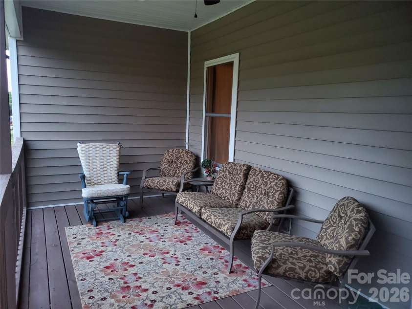 3486 Mason Spring Drive, Lincolnton, NC 28092.  MLS# CAR4397793, YatesRealty ID 34411. 