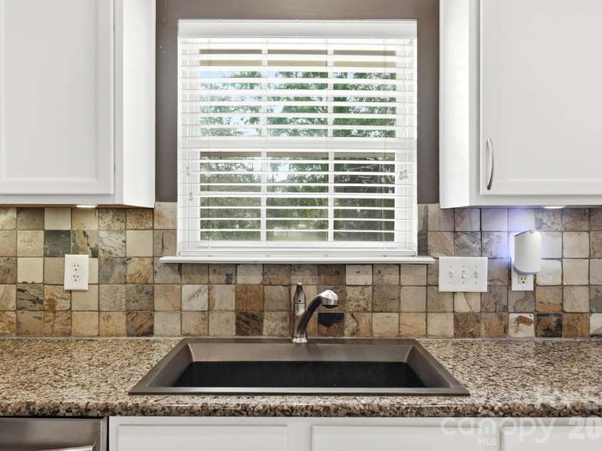 2616 Sierra Chase Drive, Monroe, NC 28112.  MLS# CAR4398992, YatesRealty ID 34413. 