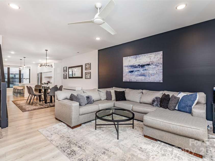 219 Freeland Lane, Charlotte, NC 28217.  MLS# CAR4293678, YatesRealty ID 34414. 