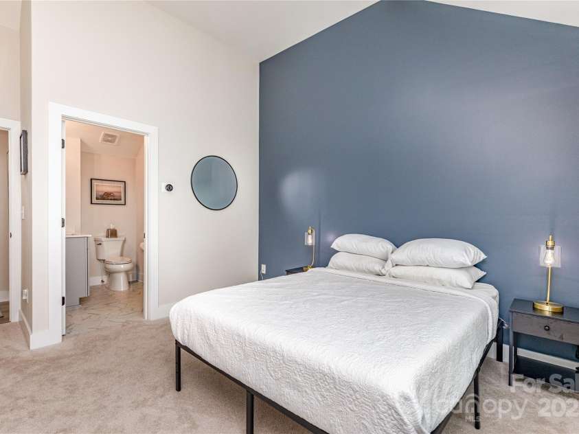 219 Freeland Lane, Charlotte, NC 28217.  MLS# CAR4293678, YatesRealty ID 34414. 