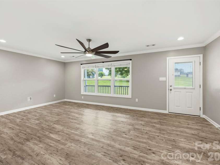 1259 Hardin Road, Dallas, NC 28034.  MLS# CAR4398396, YatesRealty ID 34415. 