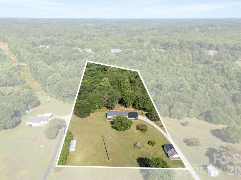 1259 Hardin Road, Dallas, NC 28034.  MLS# CAR4398396, YatesRealty ID 34415. 