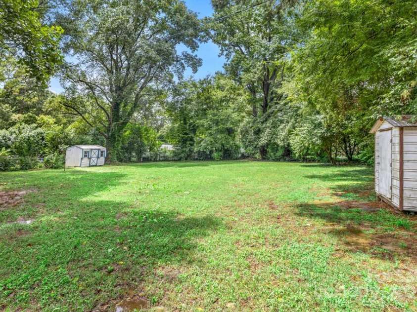 365 Twin Lakes Road, Rock Hill, SC 29732.  MLS# CAR4293841, YatesRealty ID 34415. 