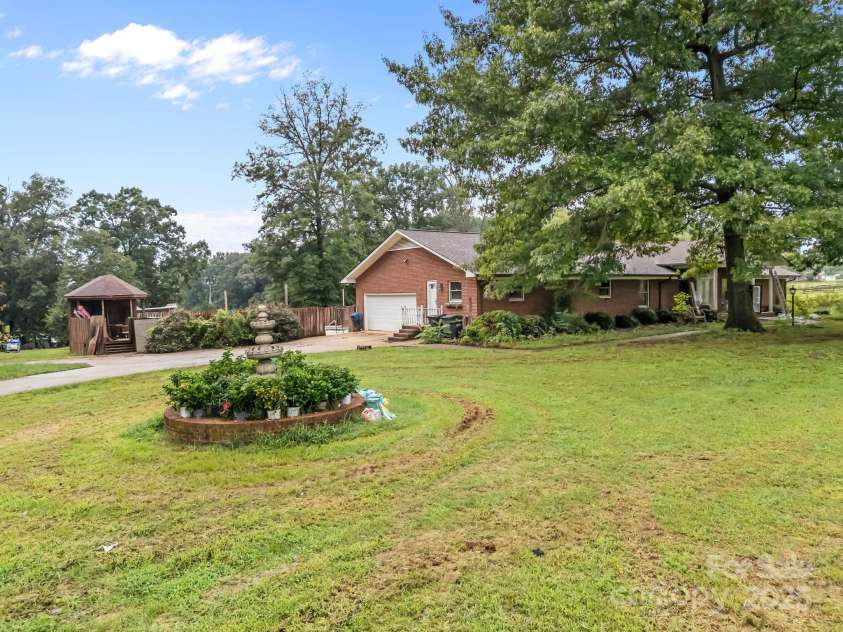 1650 Third Creek Church Road, Cleveland, NC 27013.  MLS# CAR4292616, YatesRealty ID 34416. 