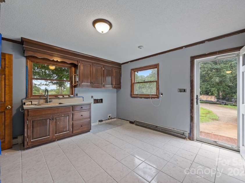 1650 Third Creek Church Road, Cleveland, NC 27013.  MLS# CAR4292616, YatesRealty ID 34416. 