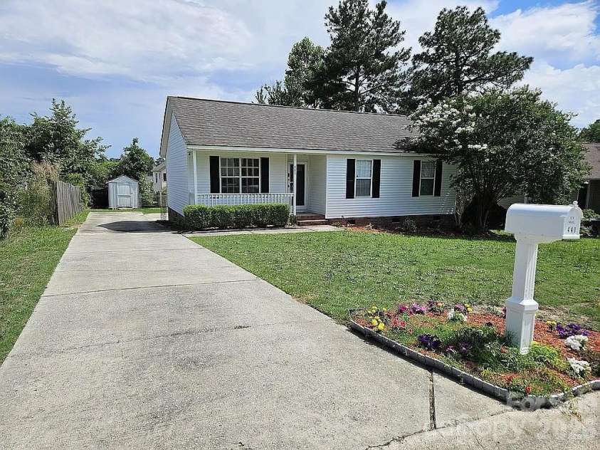 441 Coops Court, West Columbia, SC 29170.  MLS# CAR4397455, YatesRealty ID 34417. 