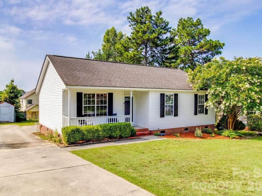 441 Coops Court, West Columbia, SC 29170.  MLS# CAR4397455, YatesRealty ID 34417. 