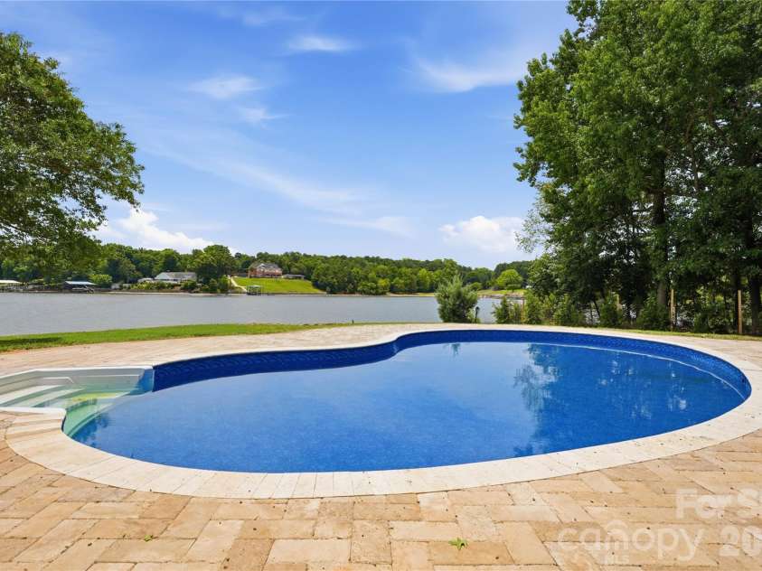 4872 Liberty Hill Road, York, SC 29745.  MLS# CAR4397290, YatesRealty ID 34418. 