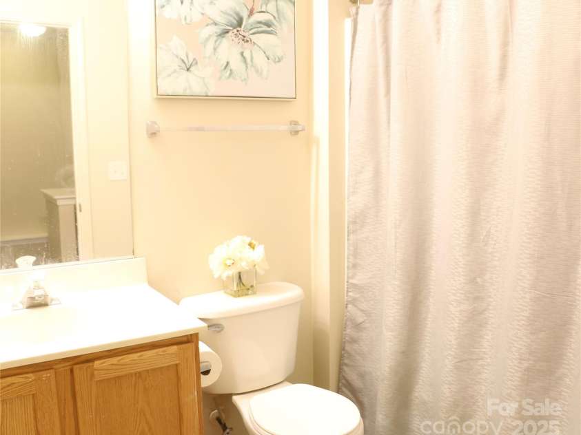 10946 Garden Oaks Lane, Charlotte, NC 28273.  MLS# CAR4219315, YatesRealty ID 3442. 