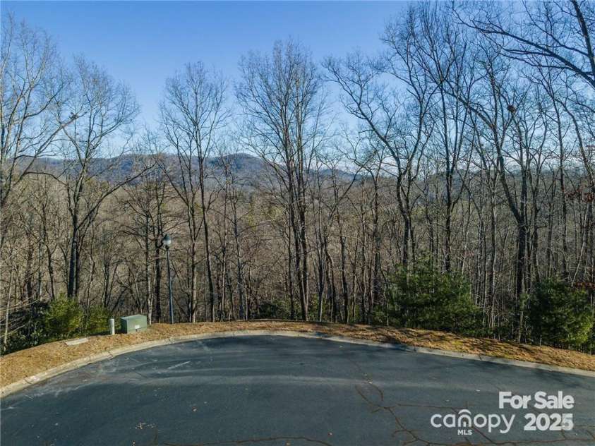 80 Buckhead Trail, Mills River, NC 28742.  MLS# CAR4330273, YatesRealty ID 3442. Lot is in the cul-de-sac