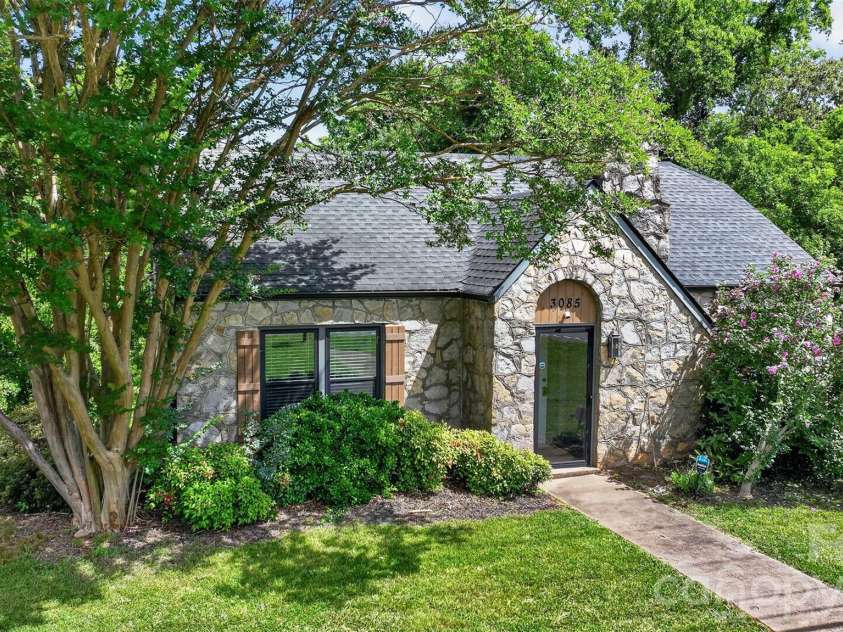 3085 US 70 Highway, Morganton, NC 28655.  MLS# CAR4397954, YatesRealty ID 34421. 