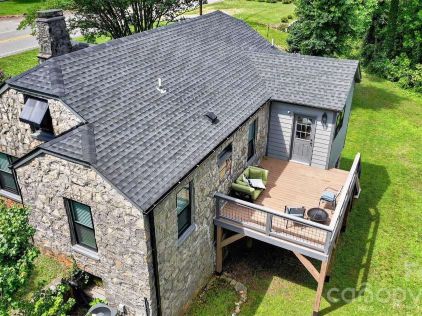 3085 US 70 Highway, Morganton, NC 28655.  MLS# CAR4397954, YatesRealty ID 34421. 