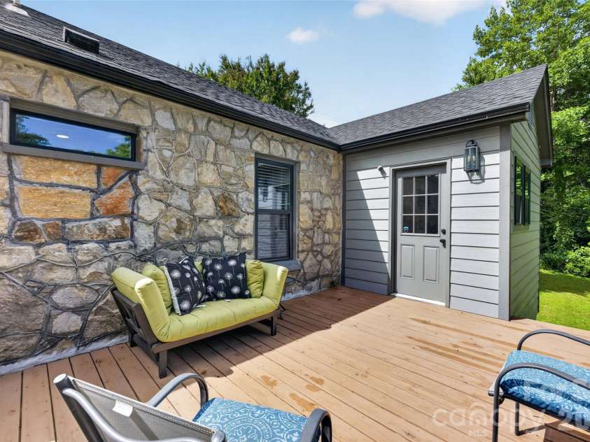 3085 US 70 Highway, Morganton, NC 28655.  MLS# CAR4397954, YatesRealty ID 34421. 