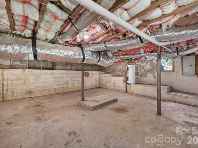 3085 US 70 Highway, Morganton, NC 28655.  MLS# CAR4397954, YatesRealty ID 34421. Basement