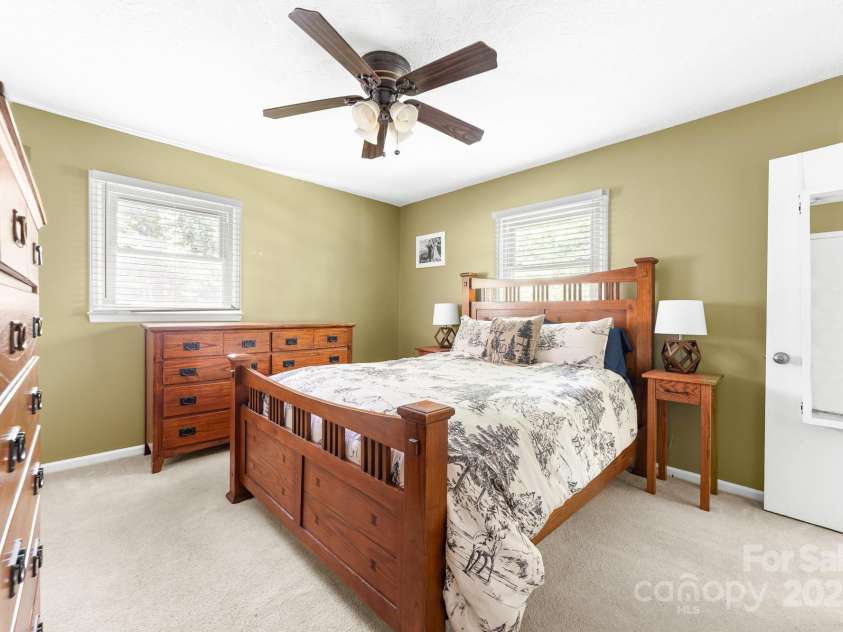 1106 Ladell Lane, Shelby, NC 28152.  MLS# CAR4293556, YatesRealty ID 34423. 