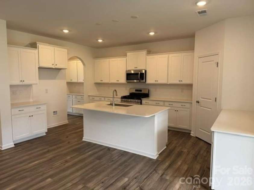 1310 Swift Lane, Belmont, NC 28012.  MLS# CAR4399256, YatesRealty ID 34423. 