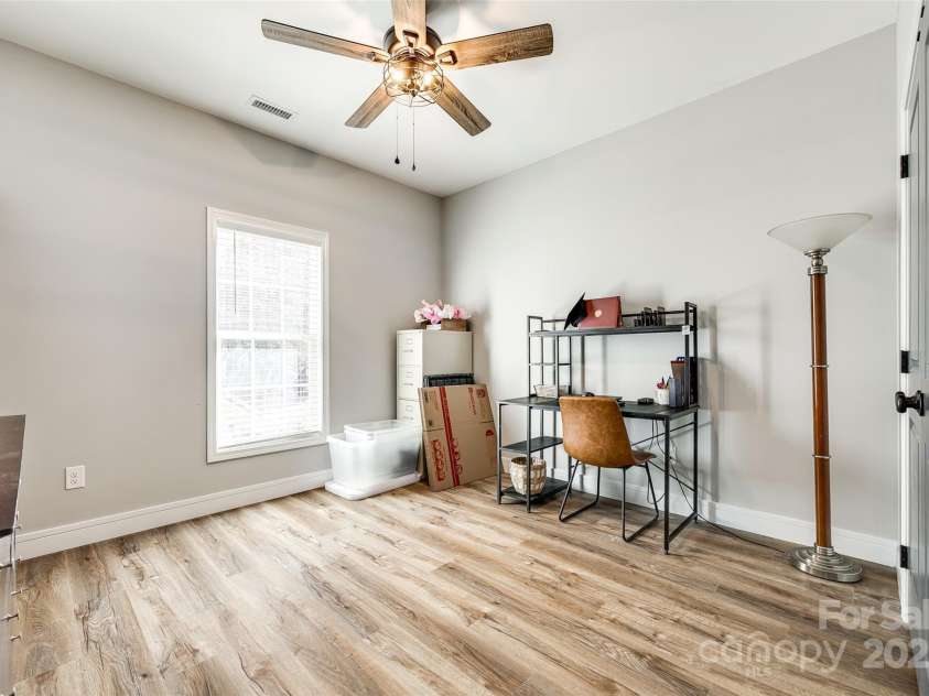 530 Denton Avenue, Chester, SC 29706.  MLS# CAR4287383, YatesRealty ID 34424. 