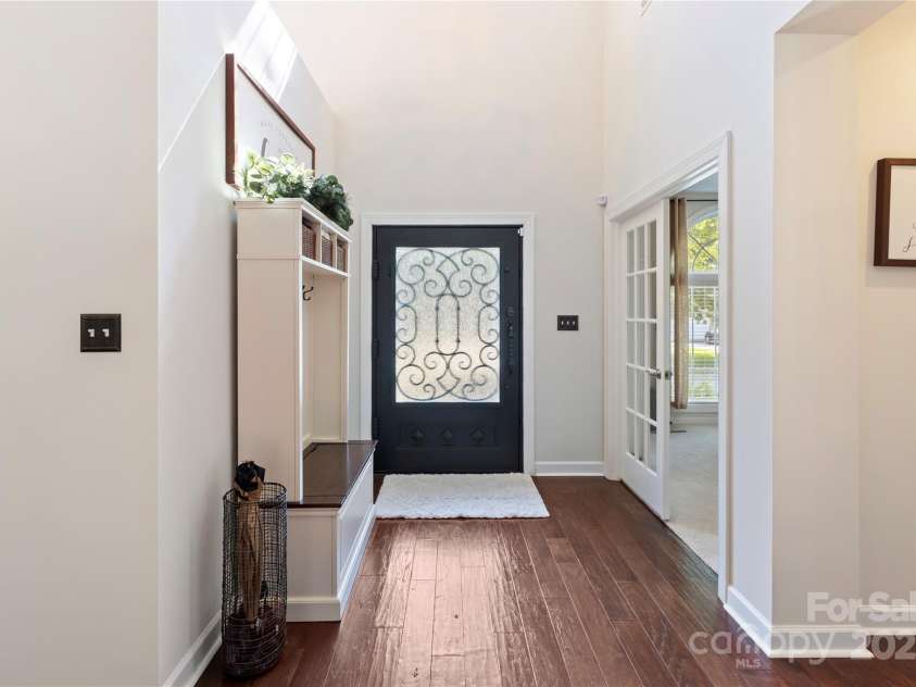 2504 River Oaks Drive, Waxhaw, NC 28173.  MLS# CAR4269382, YatesRealty ID 34425. 